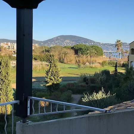 Apartment Sur La Avec Piscine Gassin